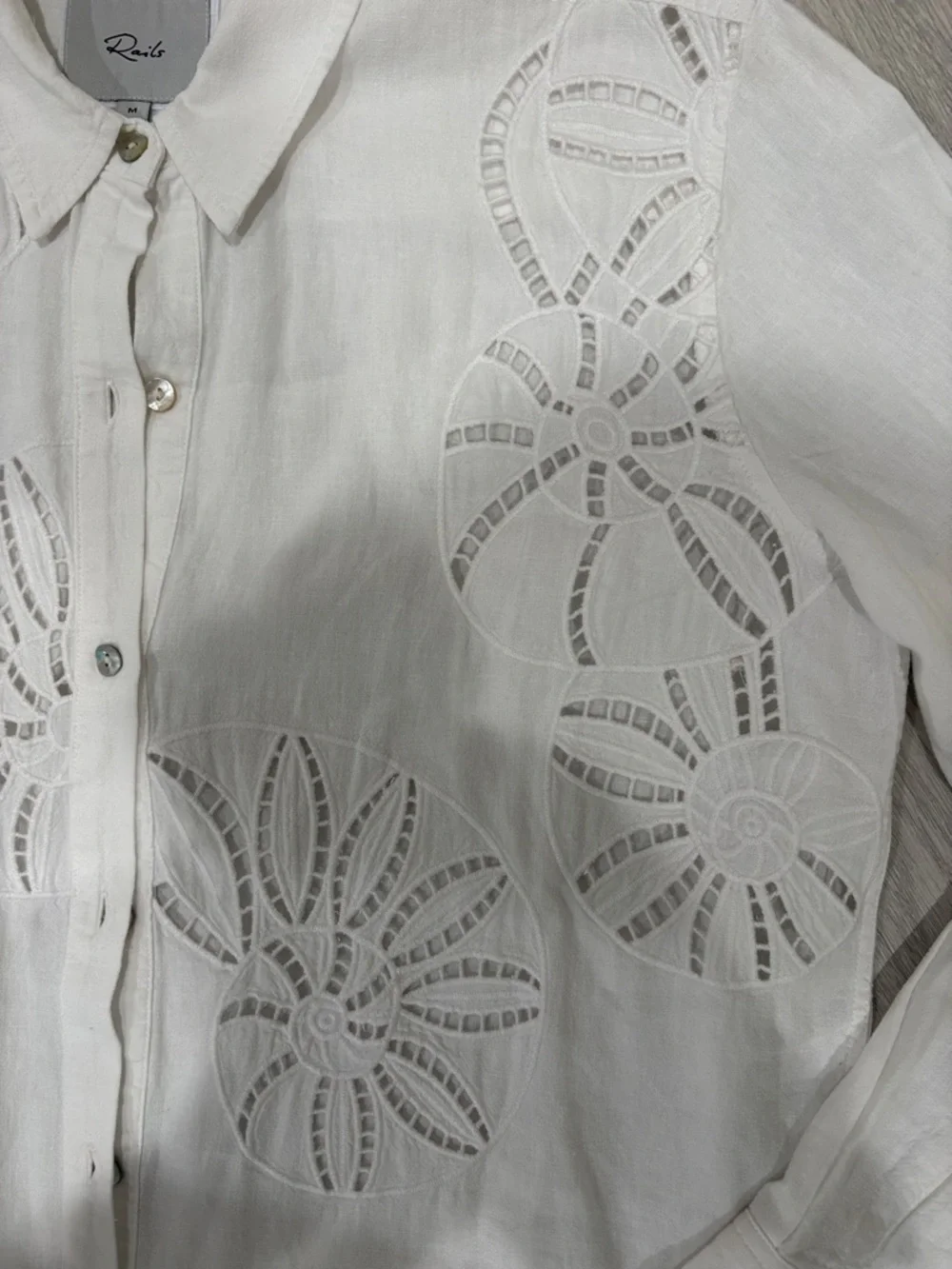Rails White Eyelet Embroidered Linen Button-Down Shirt - Picture 5 of 7